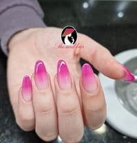 THE NAIL BAR
