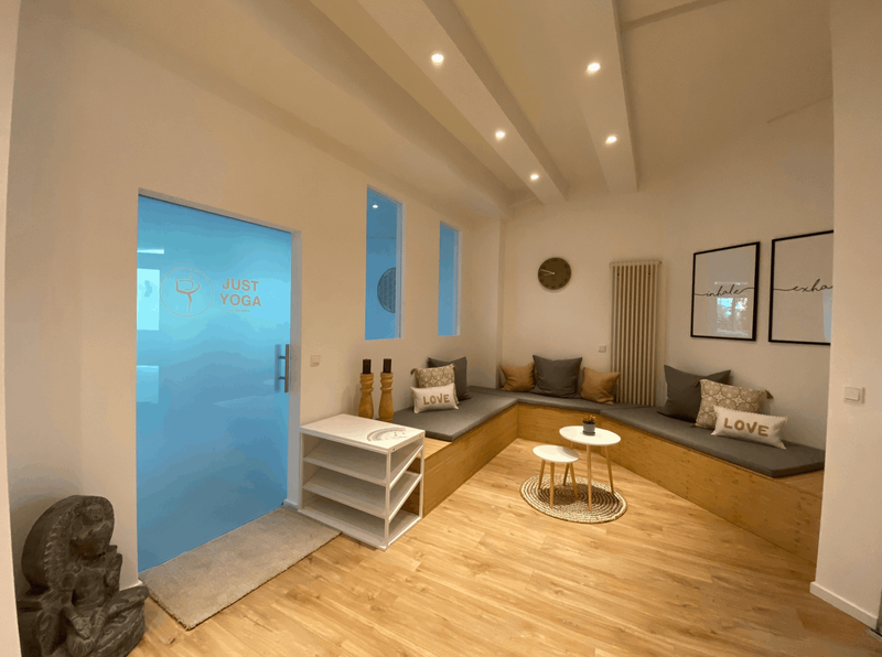 user-upload/business/work-media/3n1nvpd6qoma6m5bpahm3n_justyoga_by johanna.png