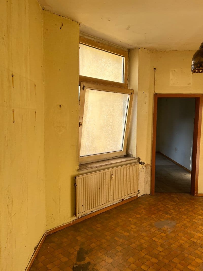 user-upload/business/work-media/t9ezhop0qnei9v8yt14xuc_hr_schrott & entruempelung .jpeg